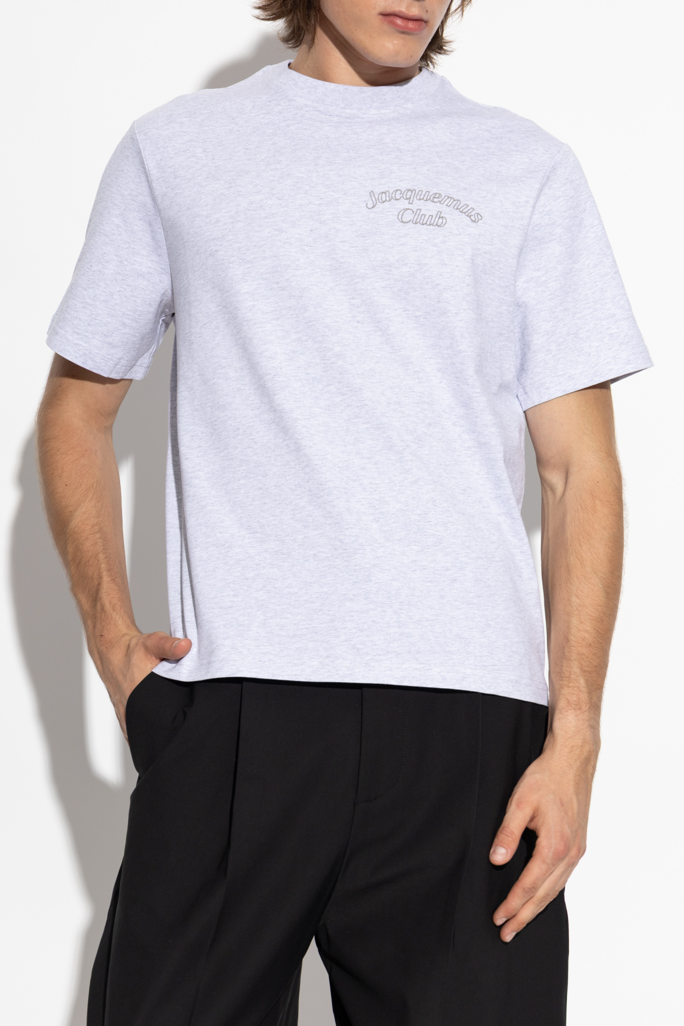 jacquemus トップス　タグあり Grey T-shirt with logo Jacquemus - Vitkac Canada